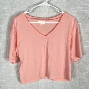 the WESTSIDE pink v neck crop t shirt‎ small cotton